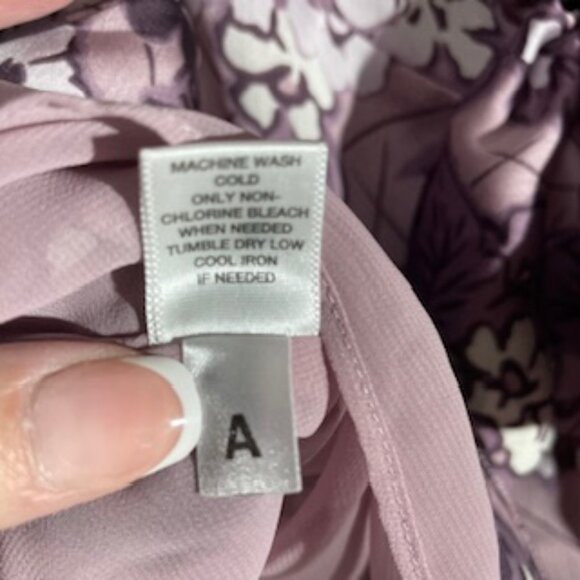 Loft Petite- Purple/Lavender Floral - Picture 5 of 5